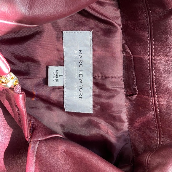 Leather jacket - Picture 3 of 7